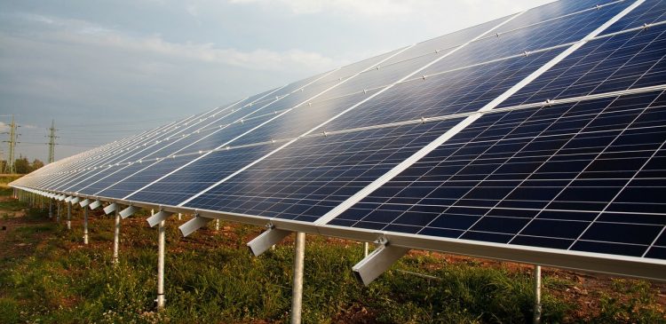 Solceller för företag: Så gör du en god investering.